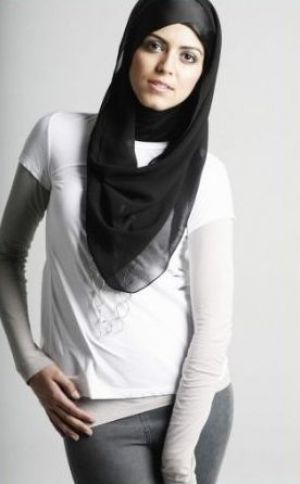 Pictures of black and white - Black chiffon scarf snood from maysaa.com.jpg